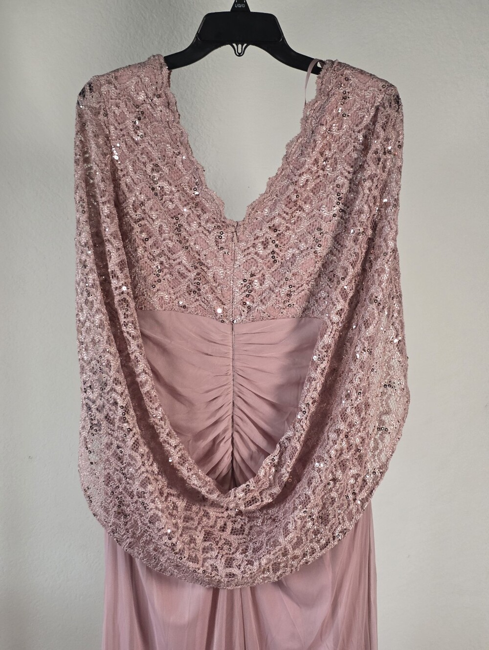 Betsy & Adam NWT $189 Pink Sequin Lace Long Sleeve Formal Maxi Gown Size 16 - Picture 7 of 10